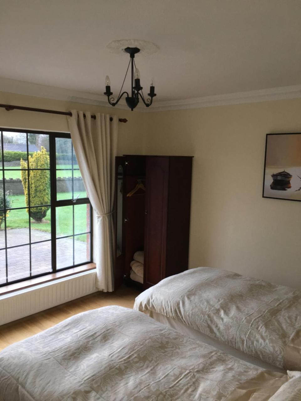 Oakdale, Templemore, E41F856 Exterior photo